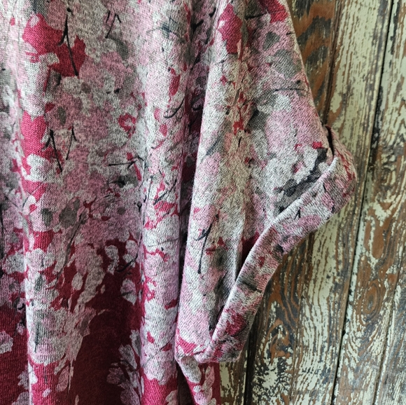 XXL Vera Wang top - Picture 4 of 6